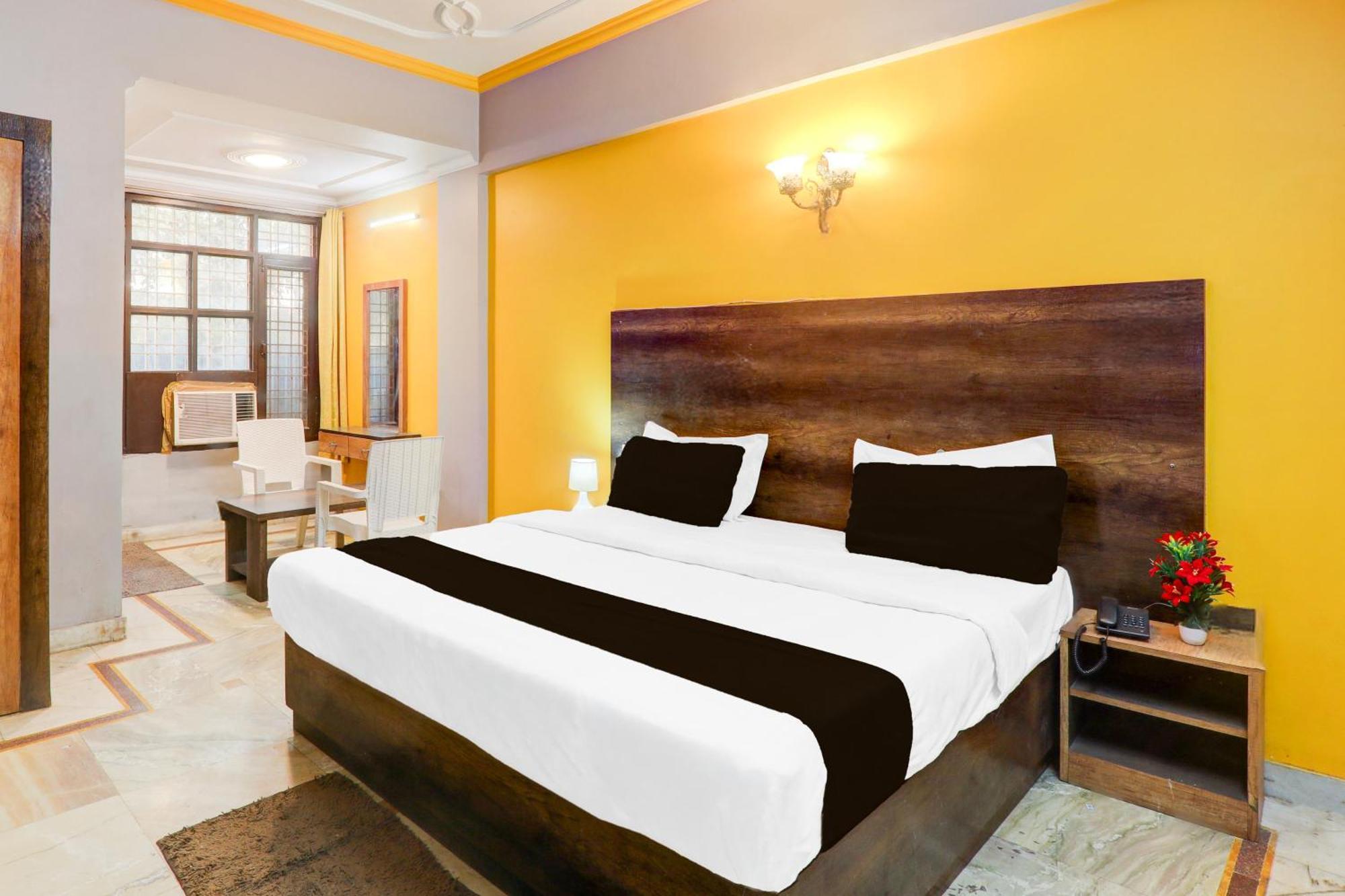 Super Hotel O Insaf Nagar Munshipuliya Formerly Vibrant Chinhat المظهر الخارجي الصورة
