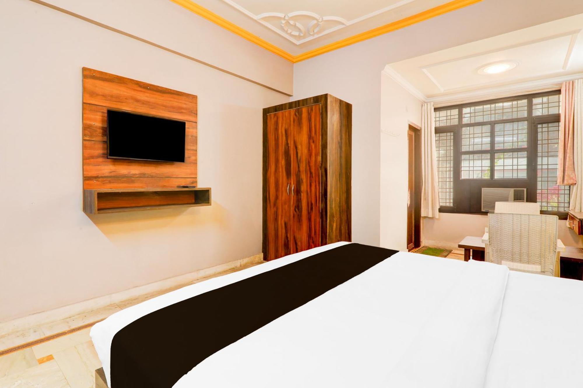 Super Hotel O Insaf Nagar Munshipuliya Formerly Vibrant Chinhat المظهر الخارجي الصورة
