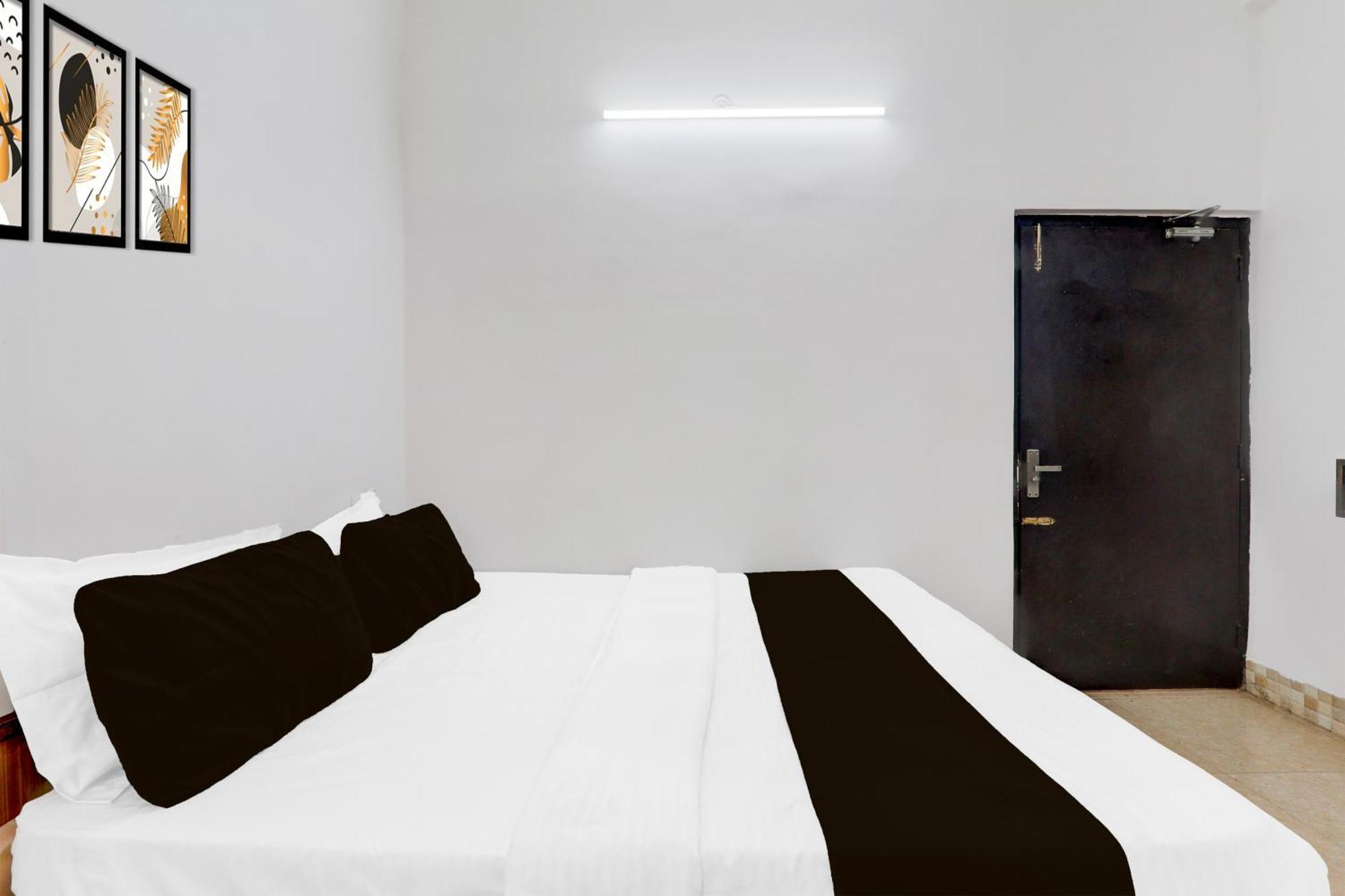 Super Hotel O Insaf Nagar Munshipuliya Formerly Vibrant Chinhat المظهر الخارجي الصورة